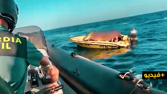 الحرس الإسباني يعتقل إسبانيا حاول تهريب ثلاثة مغاربة إلى سبتة على متن يخت الحرس الإسباني يعتقل إسبانيا حاول تهريب ثلاثة مغاربة إلى سبتة على متن يخت