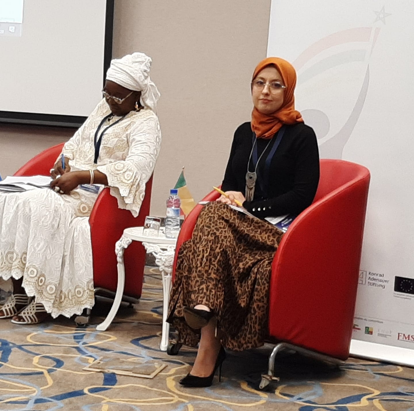 اليعقوبي تكشف.. لهذا تعمدت الحكومة إعلان منع السفر من وإلى المدن "الموبوءة" بشكل مفاجئ  اليعقوبي تكشف.. لهذا تعمدت الحكومة إعلان منع السفر من وإلى المدن "الموبوءة" بشكل مفاجئ