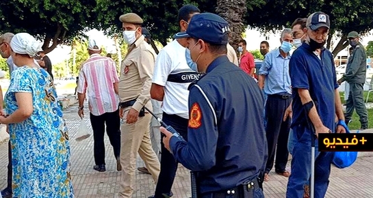 سلطات الناظور تفرق سوقا عشوائيا للفراشة وتشن حملة على مخالفي ارتداء الكمامة 