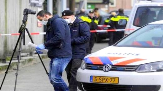  الشرطة الهولندية تعتقل متهمَين على خلفية تصفية حسابات قتل فيها مغربي بالرصاص