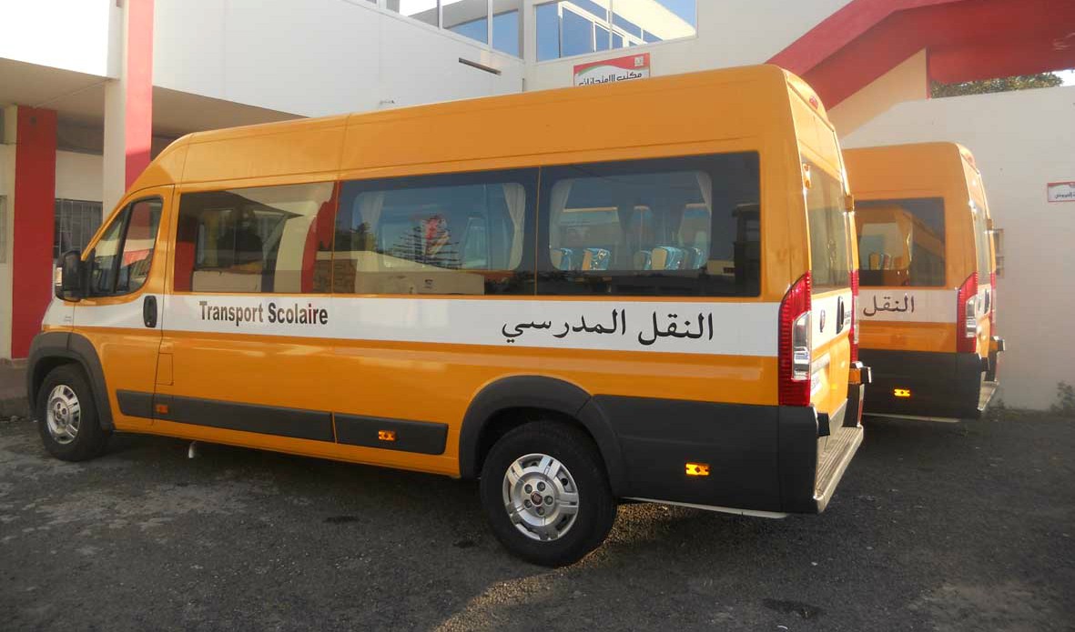 اخضاع جميع سائقي حافلات النقل المدرسي بإقليم الدريوش للتحاليل المخبرية للكشف عن "كورونا"