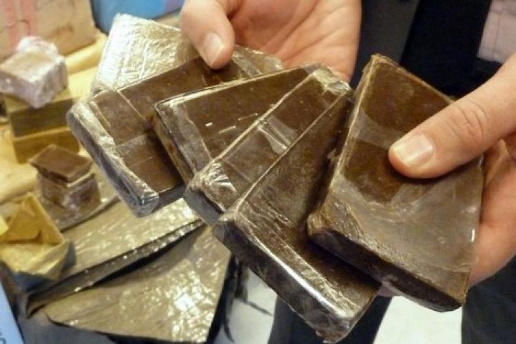 تنسيق أمني يقود إلى إحباط تهريب كمية كبيرة من المخدّرات عبر طنجة المتوسط