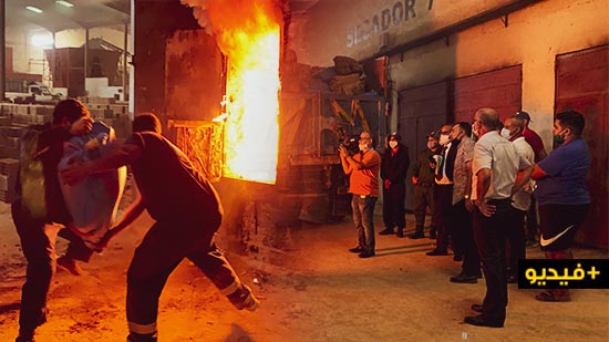 شاهدوا.. جمارك الناظور تحرق كميات كبيرة من مخدر الحشيش والكوكايين والأقراص المهلوسة