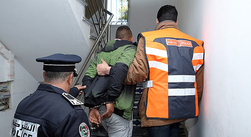 توقيف صاحب مطبعة معروف بالناظور نصب على موظف "بسيط" في مبلغ مالي مهم