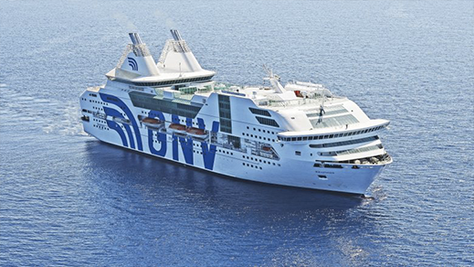 إنطلقت من الناظور.. منع باخرة من الرسو بميناء سيت الفرنسي بسبب فيروس كورونا 