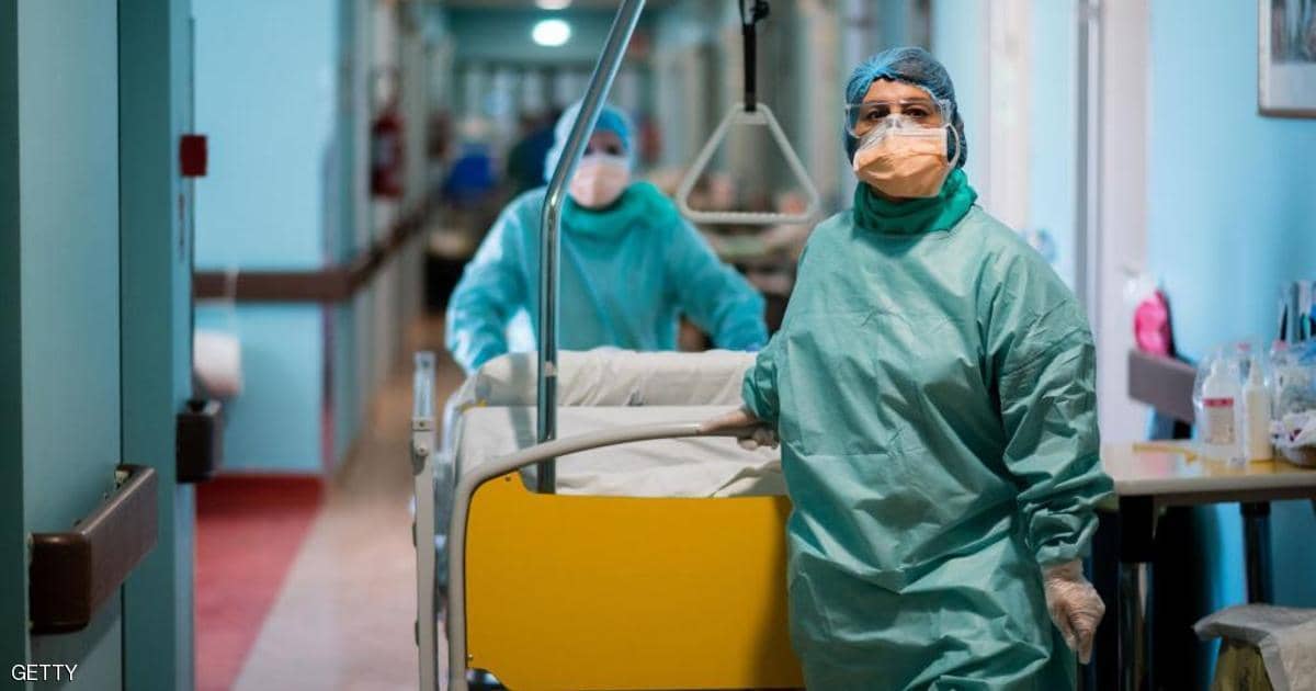 ست وفيات دفعة واحدة بفيروس كورونا.. وزارة الصحة توفد لجنة خاصة للتحقيق في الواقعة ست وفيات دفعة واحدة بفيروس كورونا.. وزارة الصحة توفد لجنة خاصة للتحقيق في الواقعة