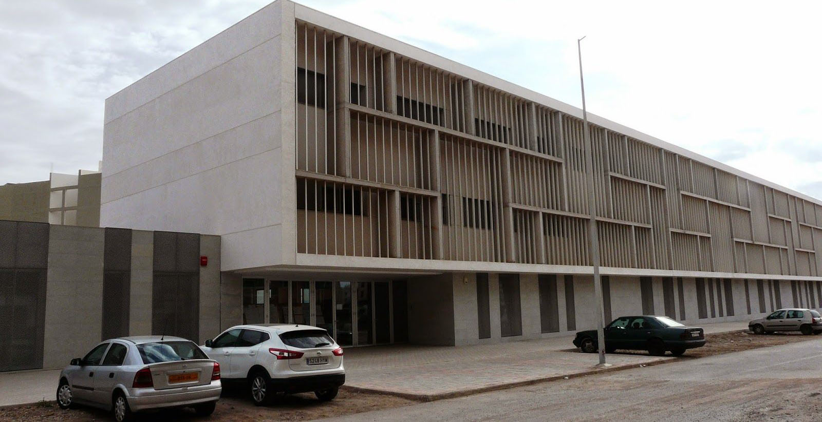 لوبي ذي فيغا توصد أبوابها مرة ثانية إثر تسجيل حالات جديدة مصابة بكورونا بداخلها