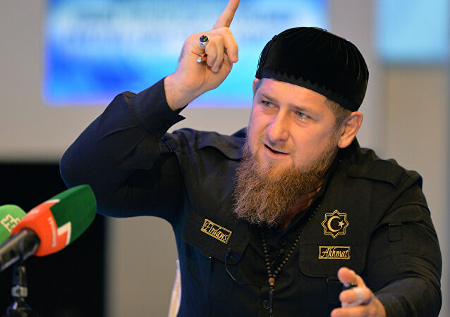 الرئيس الشيشاني قاديروف لماكرون: "أنت زعيم الإرهاب وملهم الإرهابيين"
