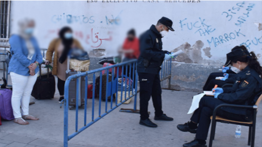 سلطات مليلية تهدد المغاربة الذين فضلوا البقاء في المدينة بطريقة غير قانونية