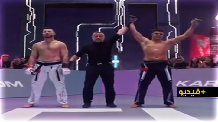 البطل "أشرف أوشن" يفوز على خصمه البيلاروسي في بطولة عالمية للكراتيه البطل "أشرف أوشن" يفوز على خصمه البيلاروسي في بطولة عالمية للكراتيه