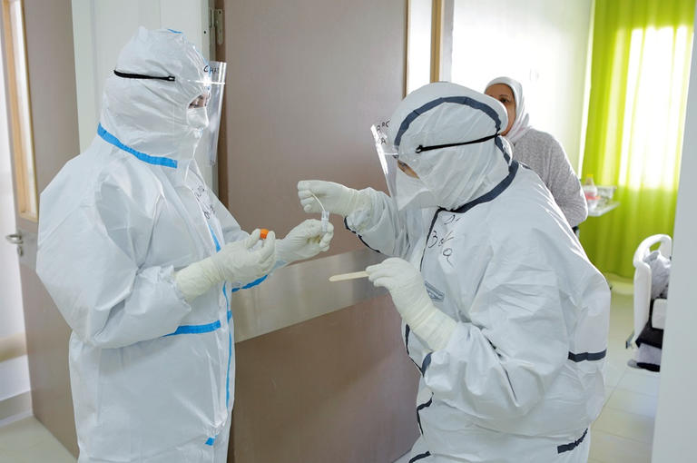 اللقاح الذي سيستقدمه المغرب.. مليون شخص أخذ جرعات منه ولا أعراض جانبية