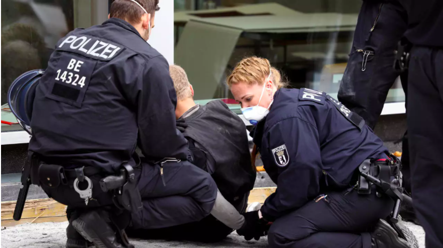 ألمانيا.. إصابة عدة أشخاص في عملية طعن وإلقاء القبض على المشتبه به