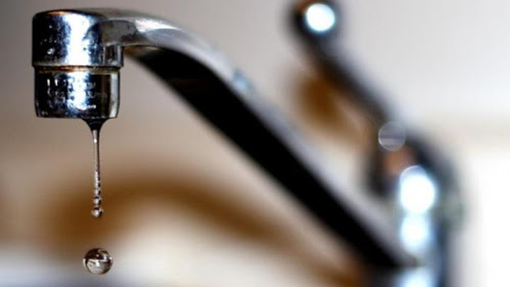  ساكنة جماعة سلوان تندد بانقطاع الماء دون سابق إشعار 