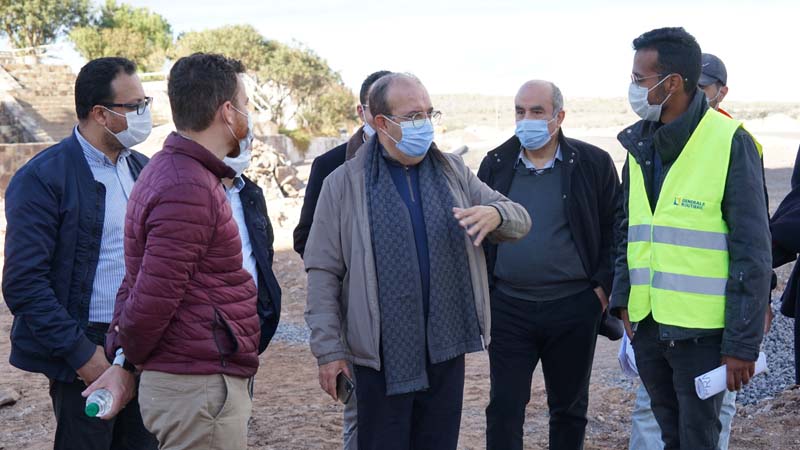  أبرزها مشروع مارينا.. زرو يقود وفدا من المهندسين والتقنيين لتفقد مشاريع جديدة بكورنيش الناظور 