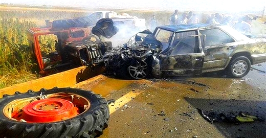 حادثة سير بين جرار فلاحي وسيارة خفيفة تخلف إصابة 4 أشخاص بجروح خطيرة ضواحي الناظور