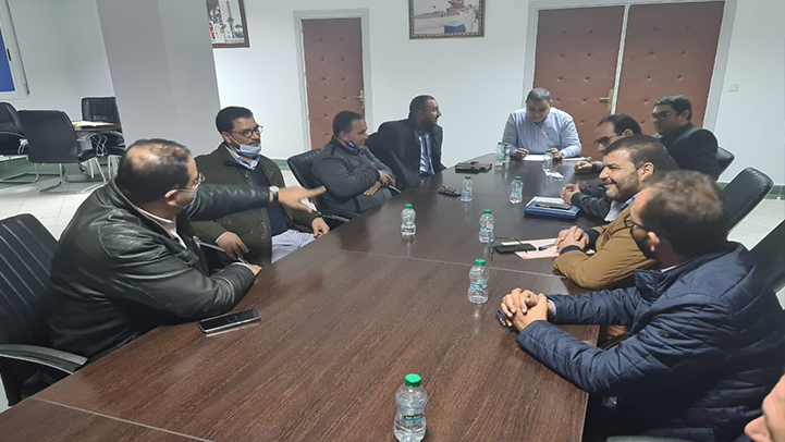 الاتحاد المغربي للشغل بالناظور يجتمع مع رئيس الجماعة رفيق مجعيط