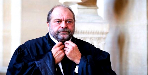 وزير العدل الفرنسي ومحامي الملك محمد السادس يحل بالمغرب وهذا تاريخ الزيارة وزير العدل الفرنسي ومحامي الملك محمد السادس يحل بالمغرب وهذا تاريخ الزيارة