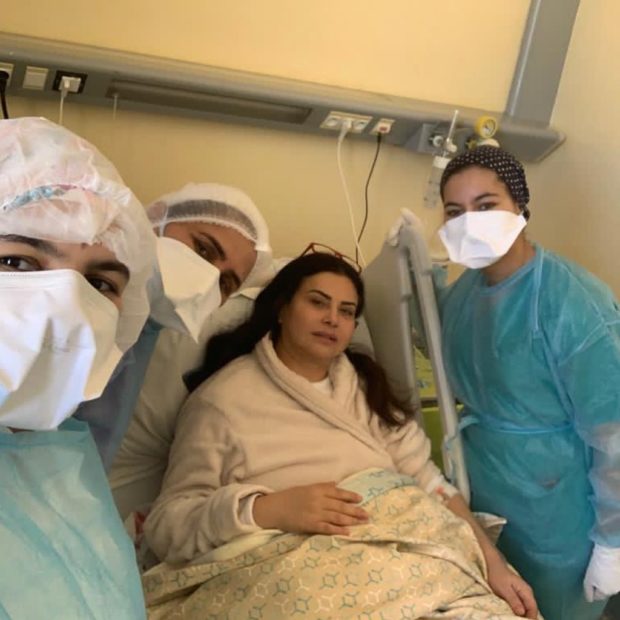 الفنانة لطيفة رأفت تعلن إصابتها بفيروس كورونا المستجد الفنانة لطيفة رأفت تعلن إصابتها بفيروس كورونا المستجد