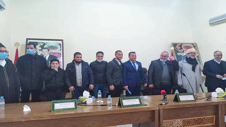 ابن الناظور بلقاضي هشام يحصل على الدكتوراه بميزة مشرف جدا مع التوصية بالنشر 