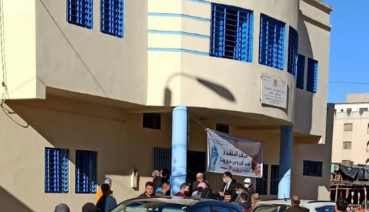 الناظور.. لجنة من وزارة الصحة تحل بمستوصف بني أنصار وتستمع إلى مشتكين الناظور.. لجنة من وزارة الصحة تحل بمستوصف بني أنصار وتستمع إلى مشتكين