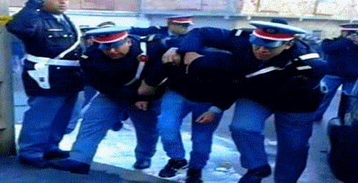 في وقت قياسي.. اعتقال 6 مشتبه بهم في قضية قتل شخص وحرق جثته بزايو