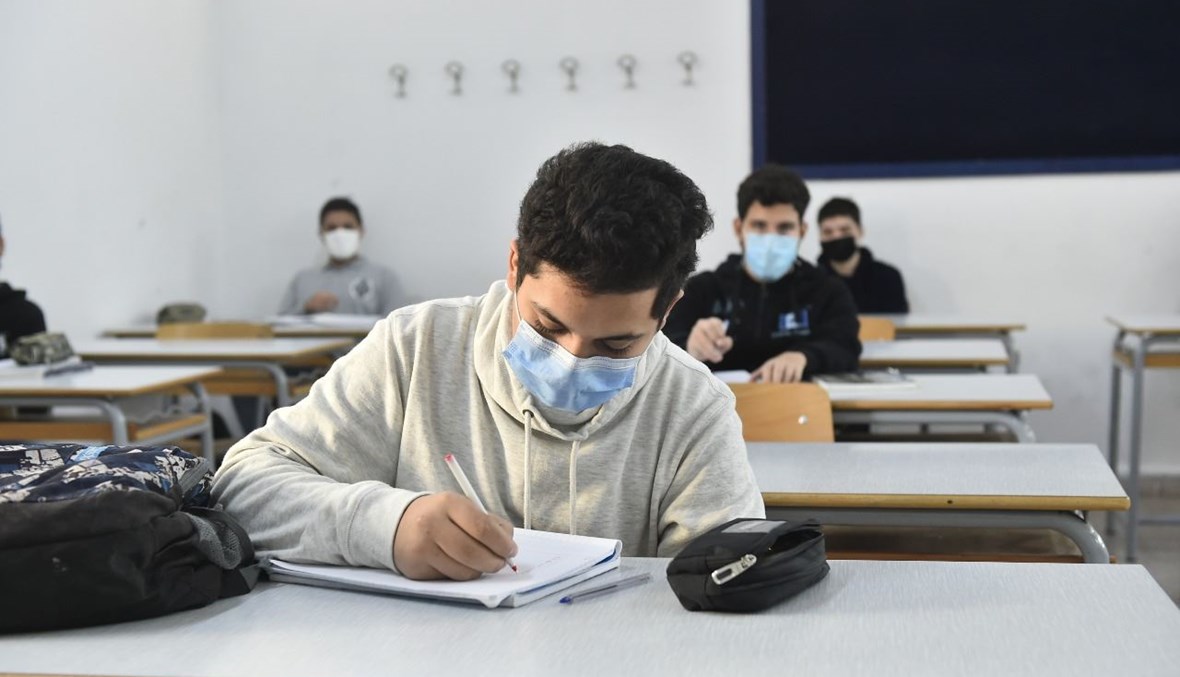 وزارة التربية الوطنية تفوض صلاحية التصوير داخل المؤسسات للاكاديميات الجهوية