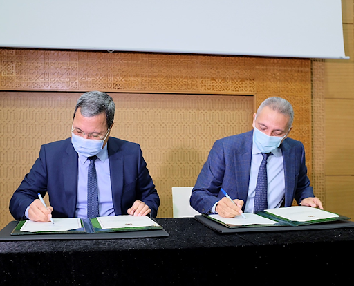 توقيع اتفاق لإنشاء 4 مصانع في قطاع السيارات باستثمارات فاقت 90 مليارا