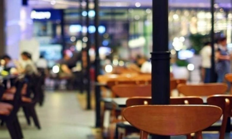 الأمن يداهم مطعما في مدينة شمالية ويوقف مسيّره وعددا من زبائنه