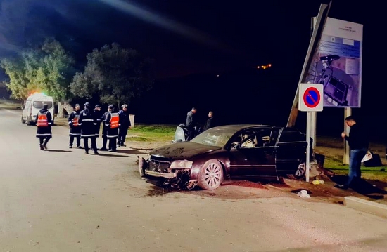 كانوا في حالة سكر طافح.. إصابة 4 أشخاص في حادثة سير مروعة بمدخل مدينة بني انصار