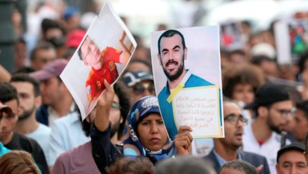 بعد إيقاف إضرابهم عن الطعام.. عائلات معتقلي "حراك الريف" تدعو إلى إيلائهم عناية طبية