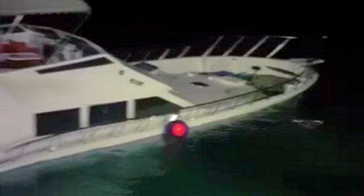 هكذا تعاملت سلطات الجزائر مع يخت سياحي واجه الغرق بعد أن انطلق من ميناء مارينا سمير هكذا تعاملت سلطات الجزائر مع يخت سياحي واجه الغرق بعد أن انطلق من ميناء مارينا سمير