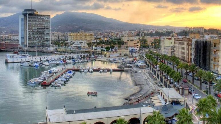 تخوف إسبانيا من "أزمة" مع المغرب "يعقد" مشروع الخط البحري بين مليلية ووهران 