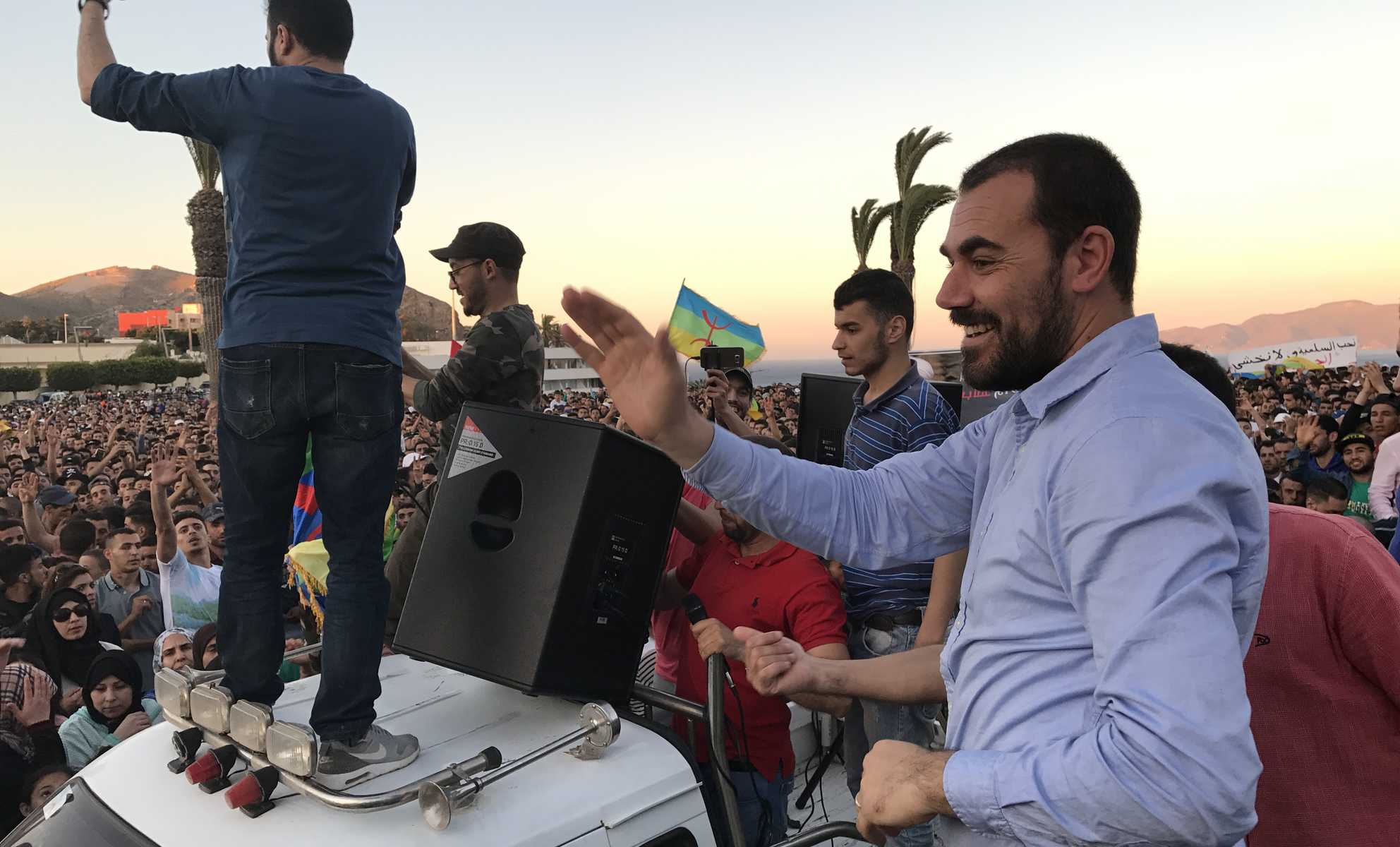 هكذا أنقذت محاميتان ناصر الزفزافي من الموت