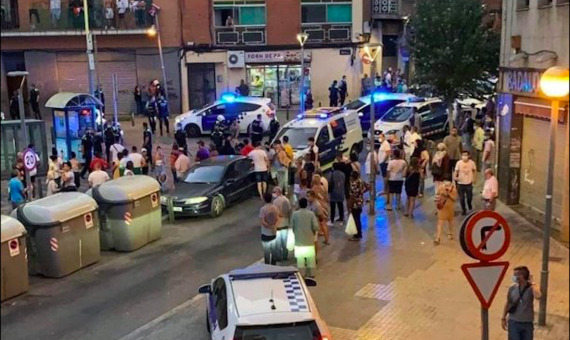 انطلاق محاكمة أعضاء شبكة لتبييض أموال المخدرات تربطها علاقة برجال أعمال مغاربة