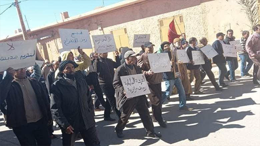 بعدما منعت الجزائر الفلاحين المغاربة.. عامل فجيج يعقد لقاء لإيجاد حلول للمستفيدين من أراضي العرجة 