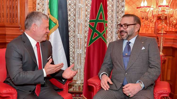 الملك محمد السادس يتضامن مع عاهل المملكة الأردنية الهاشمية 