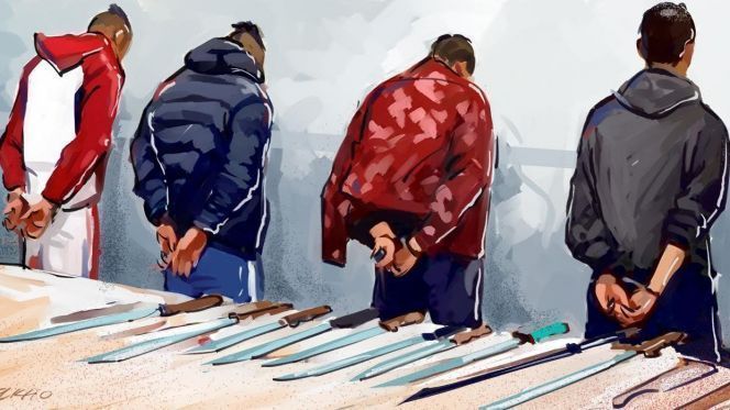 الأمن يطيح بعصابة تستهدف "الحراكة" وتعرضهم للاعتداء والسرقة الأمن يطيح بعصابة تستهدف "الحراكة" وتعرضهم للاعتداء والسرقة