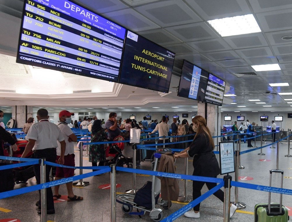 المغرب يغلق آخر منفذ للجالية من أجل الدخول أو الخروج من المملكة