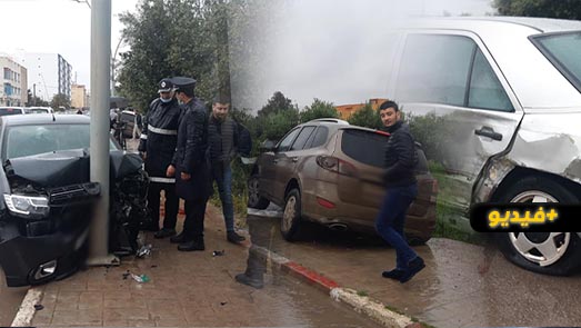  يوم مشؤوم بطريق أزغنغان.. بعد غرق حافلة للنقل الحضري، اصطدام 4 سيارات في حادثة سير بسبب رداءة الطريق