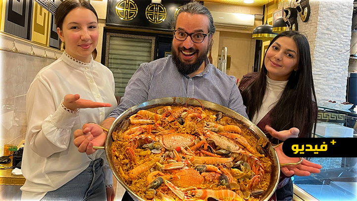 فلوجر ناظورية تشارك فطور رمضان مع متابعيها من أفضل مطاعم المدينة