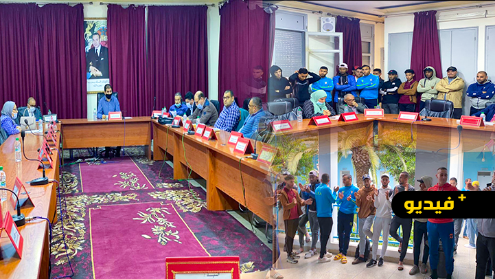 أقوضاض هرب.. المحوتة والأمل الرياضي يحرجان أغلبية مجلس جماعة العروي  أقوضاض هرب.. المحوتة والأمل الرياضي يحرجان أغلبية مجلس جماعة العروي