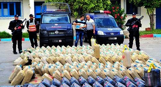 ضربة أمنية جديدة.. الشرطة القضائية تحجز كمية مهمة من المخدرات وتحجز 13 سيارة ببني شيكر
