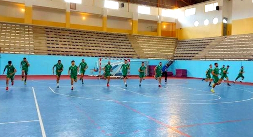 هلال الناظور لكرة اليد يتشبث بحلم تصدر البطولة وحصد كأس العرش ويرغم نادي الجيش الملكي على التعادل هلال الناظور لكرة اليد يتشبث بحلم تصدر البطولة وحصد كأس العرش ويرغم نادي الجيش الملكي على التعادل