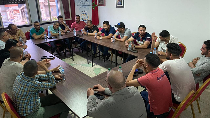 جمعية شركات كراء السيارات بالعروي تعقد اجتماعا من أجل دراسة سبل إعادة الانتعاش للقطاع