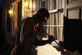السجن النافذ لمتهم بسرقة منازل باستخدام مفاتيح مزورة بالحسيمة