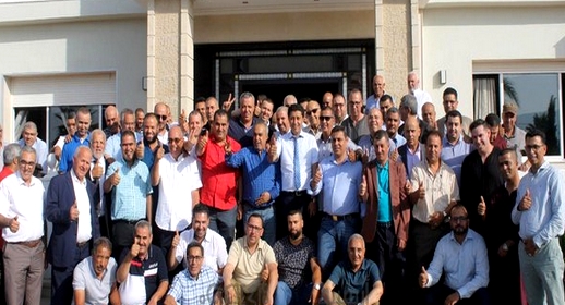 أنباء عن استقالة حوالي 30 مستشارا جماعيا من حزب "البام" بإقليم الدريوش