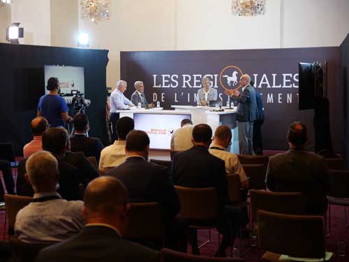 إشادة واسعة بقافلة البنك الشعبي الخاصة بجهوية الإستثمار بالناظور