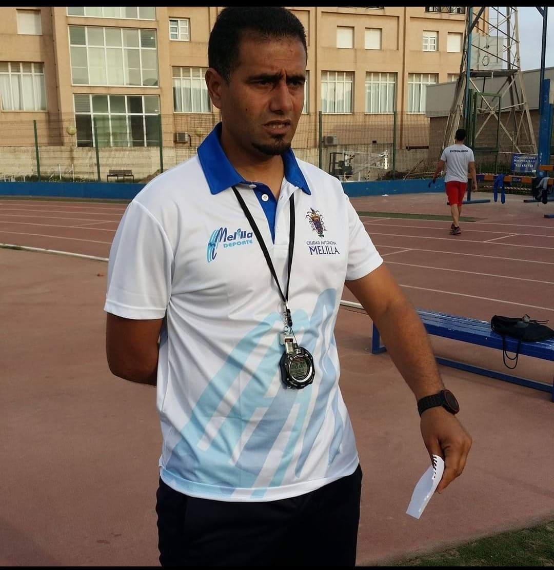 تكريم سليل مدينة الناظور نورالعين سبعي كأحسن مدرب لألعاب القوى  بمدينة مليلية