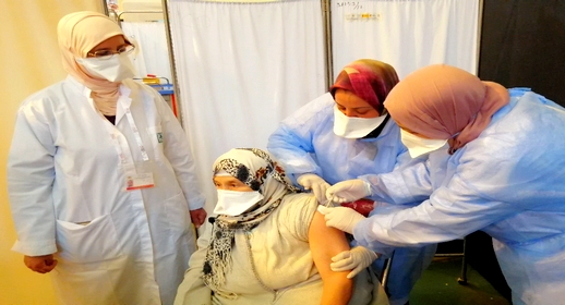 وزارة الصحة تعلن عن توسيع قاعدة المستفيدين من التلقيح لتشمل هذه الفئات العمرية