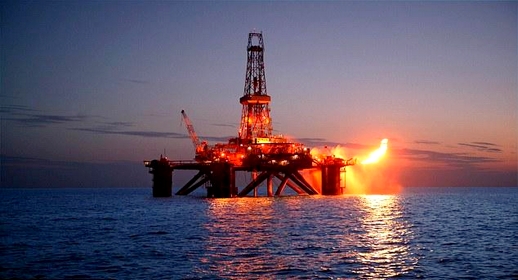 شركة بريطانية تعلن عن إكتشاف أكثر من ملياري برميل من النفط في سواحل مدينة مغربية